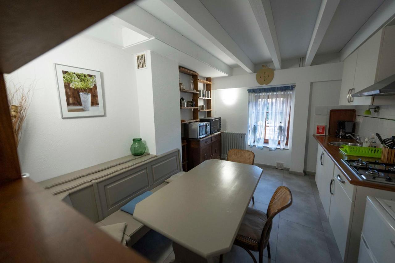 Maison D'Hote La Grange Aux Ayres Olloix Εξωτερικό φωτογραφία