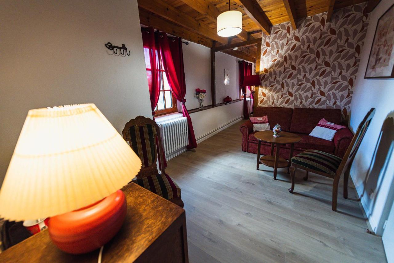Maison D'Hote La Grange Aux Ayres Olloix Εξωτερικό φωτογραφία